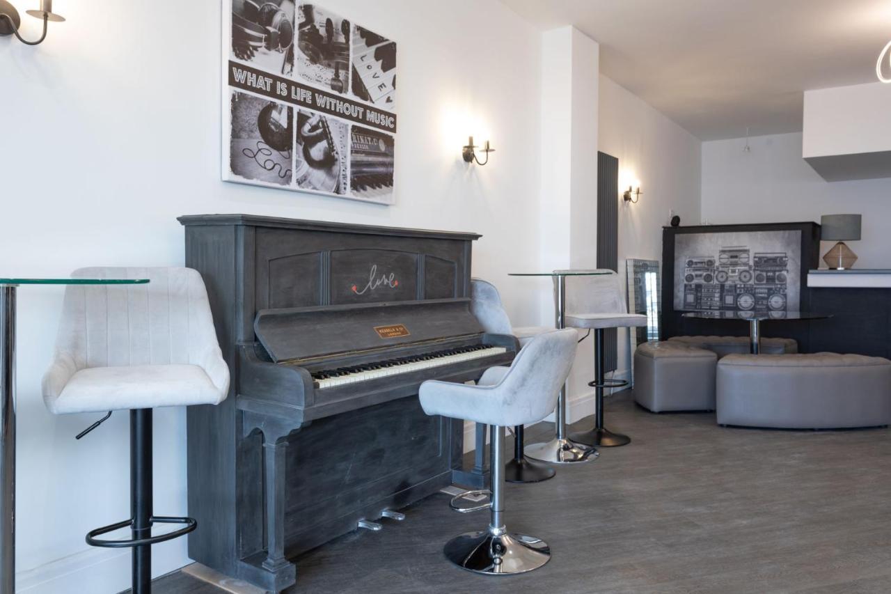 Residency Luxury Seafront Hotel Blackpool Esterno foto