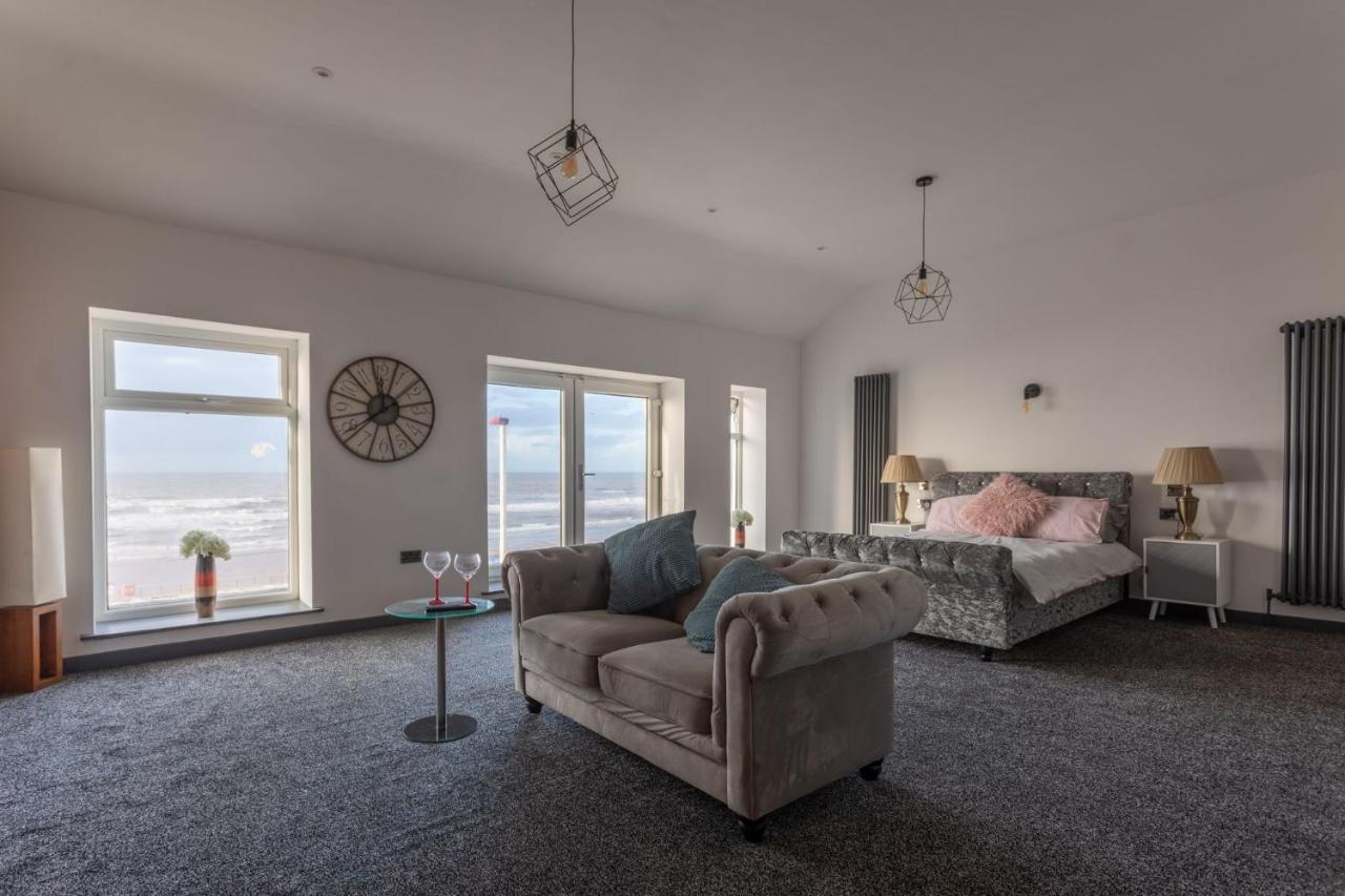 Residency Luxury Seafront Hotel Blackpool Esterno foto