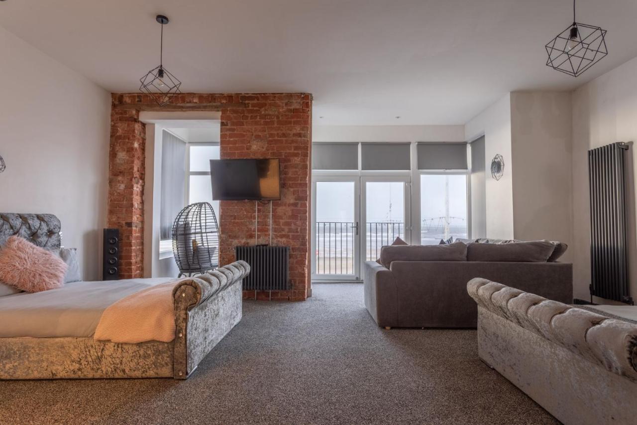 Residency Luxury Seafront Hotel Blackpool Esterno foto