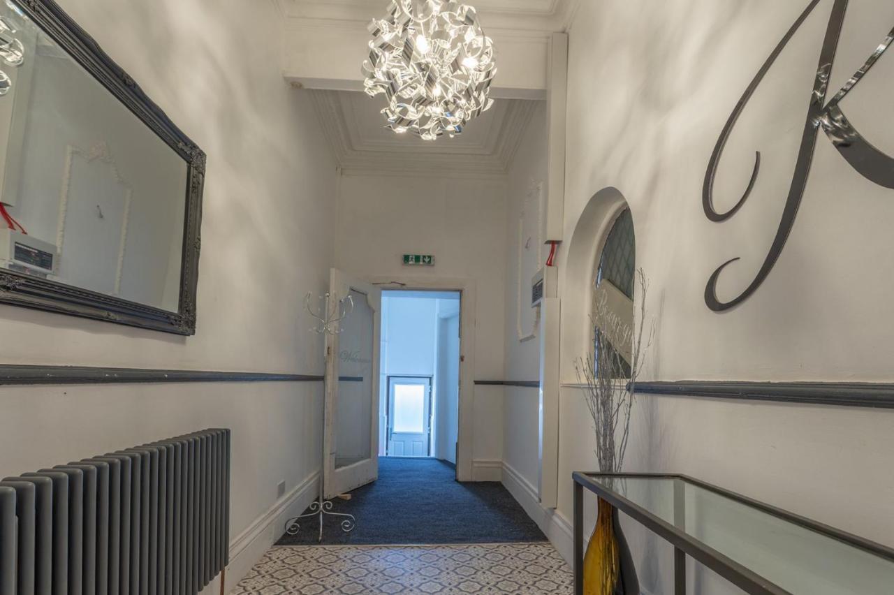 Residency Luxury Seafront Hotel Blackpool Esterno foto